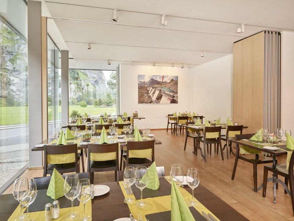 Hotel Toedi Linthal Bagian luar foto