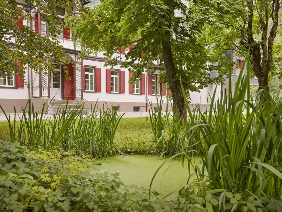 Hotel Toedi Linthal Bagian luar foto