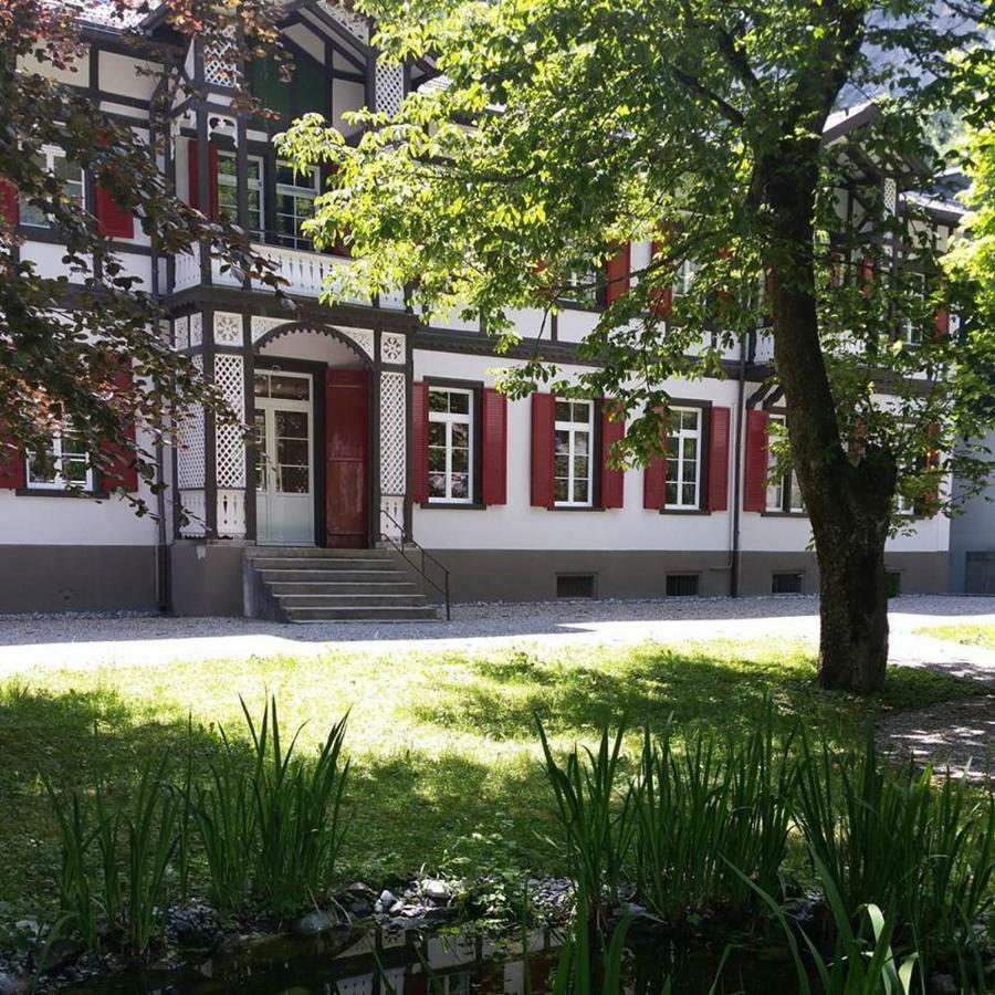 Hotel Toedi Linthal Bagian luar foto